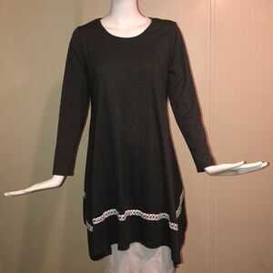Leezeshaw Tunic 